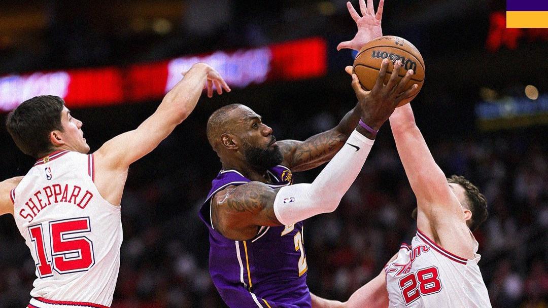 湖人胜火箭取7连胜！詹姆斯14中13轰2大纪录，但2大将12中6引担忧