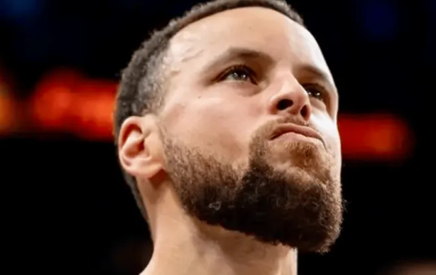 NBA附加赛，勇士客场96-111不敌太阳被淘汰出局，没能打入本赛季季后赛。
全