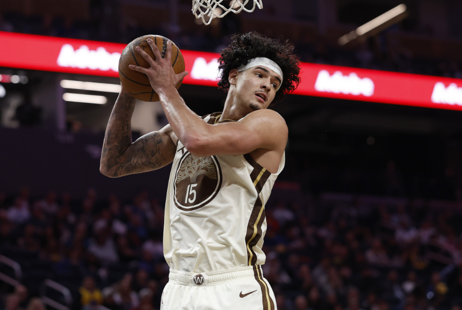 我都说了 不要揣着石头当宝

桑托斯这种为什么老有人做梦这赛季能练出个什么水平？