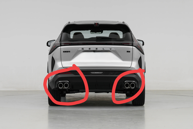 大家看这个排气孔
不知道大家有没有想过，如果有人恶意的往这个排气孔里面扔东西怎么