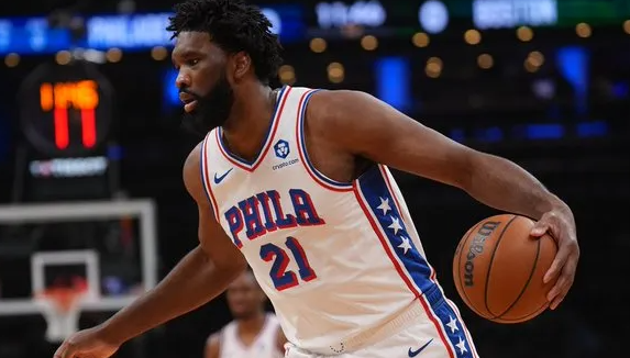 NBA季后赛东部首轮G5，塔图姆称赞了恩比德今晚的发挥。
“给他应有的赞美。他打