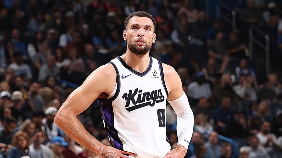 5年2.15亿顶薪变废纸！拉文赛季报销，国王已被彻底套牢！