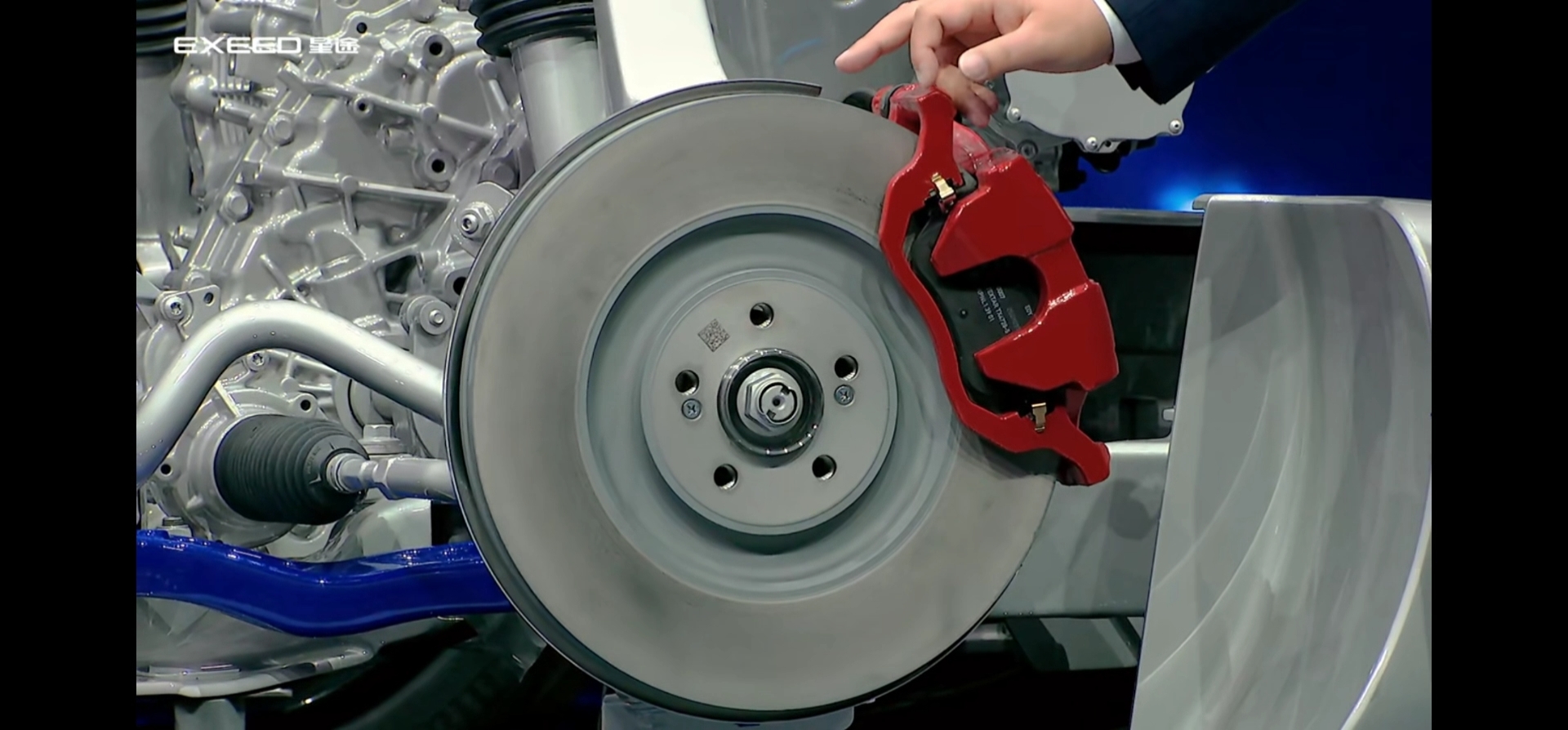 全程看完了发布会，底盘用料展示这一块印象很深，EX7底盘用料真的很猛啊，确实在同