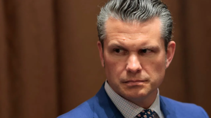 美国防长：杀死坏人需要钱