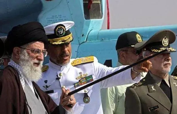 已经导致美军总共13死、150多人受伤，并袭击了31个美军基地，4处使领馆。
外