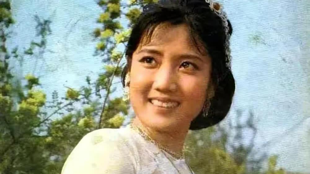 她虽不是颜值出众，但“气质纯净”！43年前红到发紫！