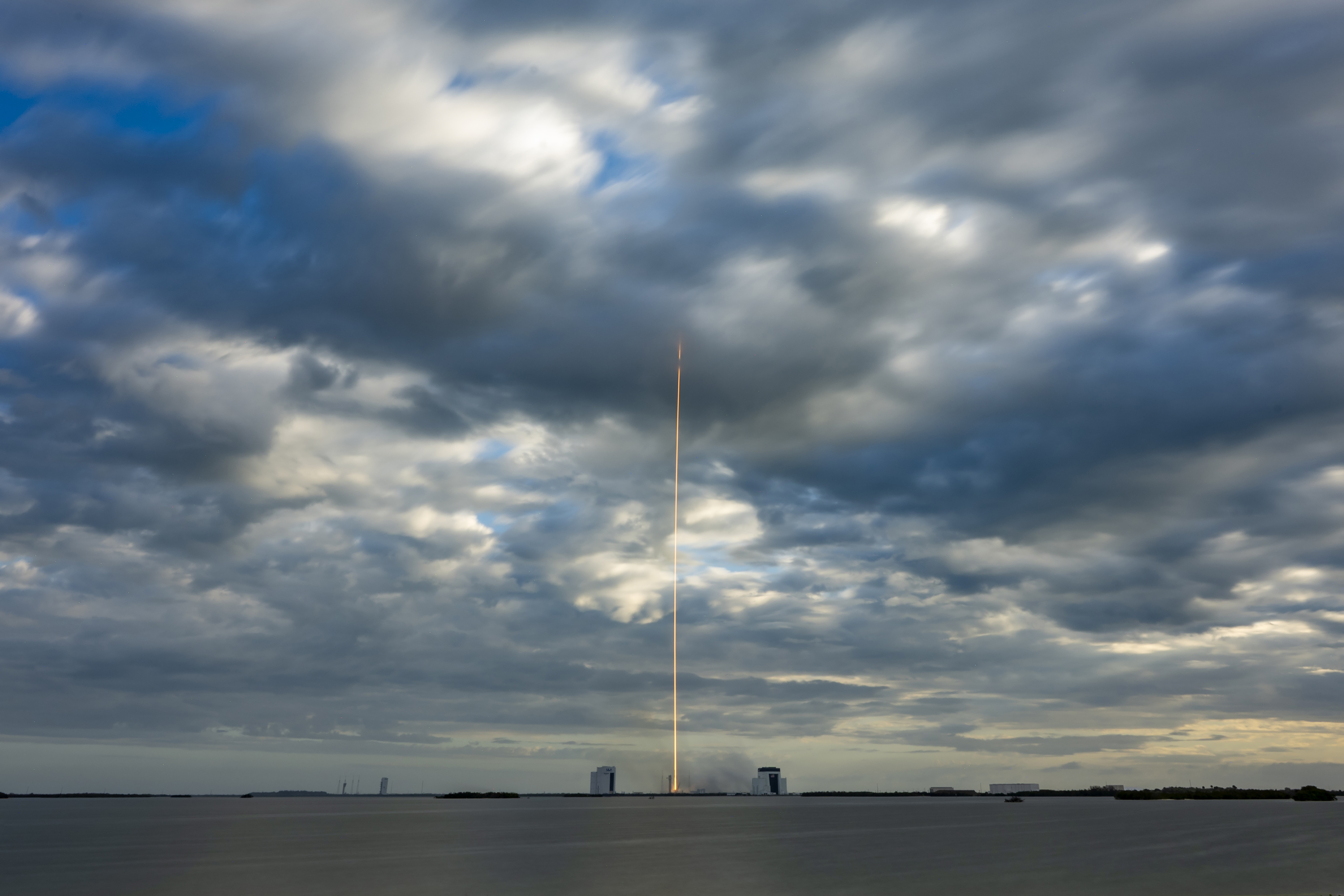 SpaceX发射计划：3月17日-25日

3月17日10:37至14:37，星