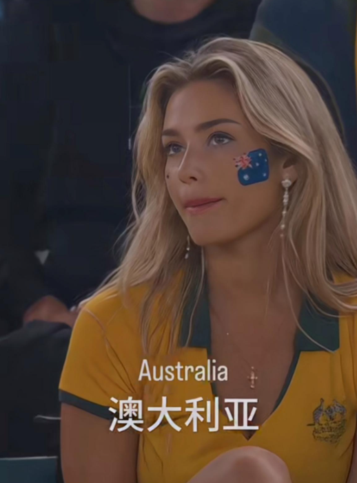 美加墨世界杯——各国美女球迷风采！