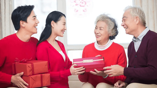 过年拜年送什么礼物好？2026年最实用的春节新年礼物推荐