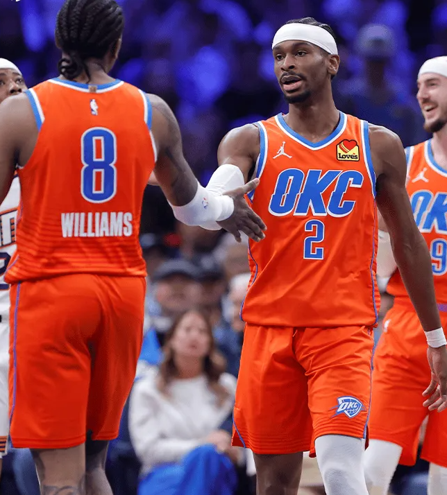 NBA季后赛后，某记谈到了自己对雷霆季后赛前景的看法：
“只要他们保持健康，我不