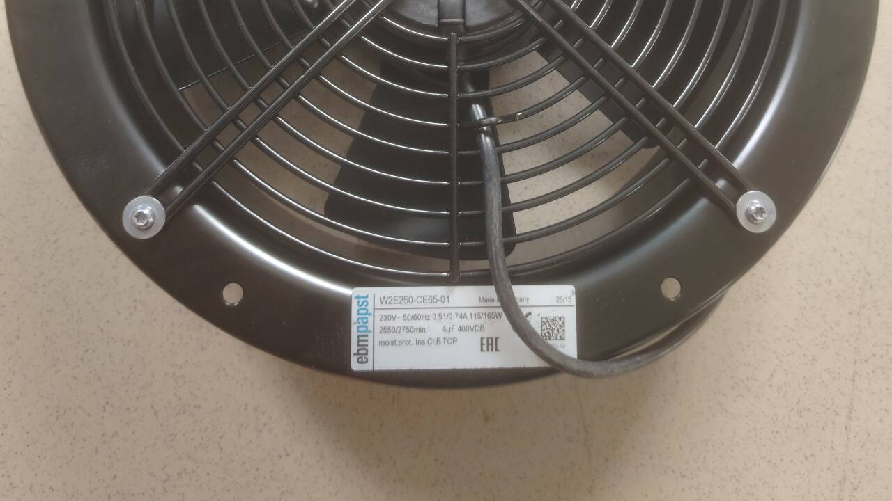原装德国 ebmpapst W2E250-CE65-01 轴流风机 工业柜体散热常用风扇