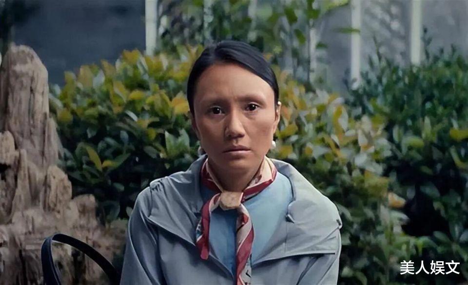 48岁袁泉近况曝光！16年前嫁给夏雨生一女，如今15岁女儿比