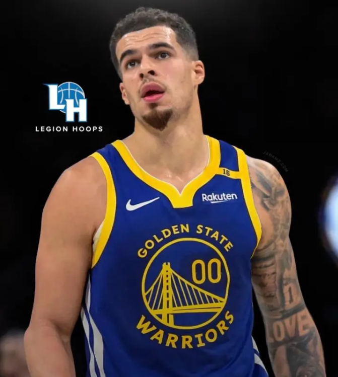 消息人士透露，勇士队对交易得到小迈克尔·波特非常感兴趣。
勇士队高层正在讨论是否