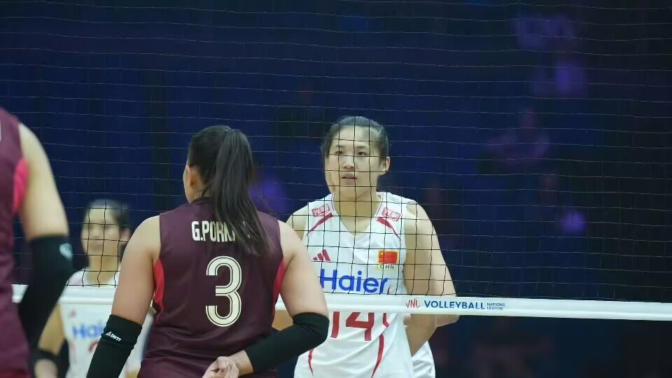 中国女排2026世联赛首胜，以3-2险胜泰国，获0.01个世界排名积分！6月6日19: 30，中国女