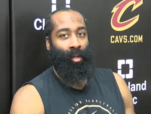 骑士后卫詹姆斯-哈登今天接受了媒体采访。谈到G5骑士需要做的心理调整，哈登表示：