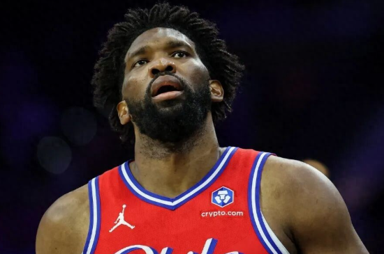 很想问76人球迷，为何一直支持恩比德？

每年都有各种各样的伤病问题，经常打不了