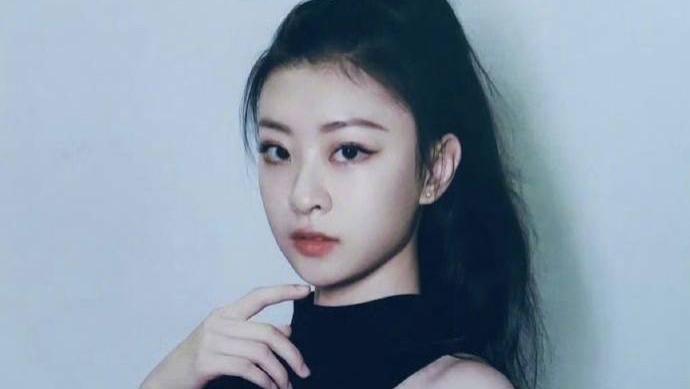 前《青春有你2》人气选手王承渲被曝在咖啡店打工