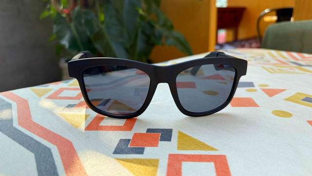 飞雅FIYA F1 AI运动智能眼镜：跑步不晃、听歌安全，百元级运动眼镜