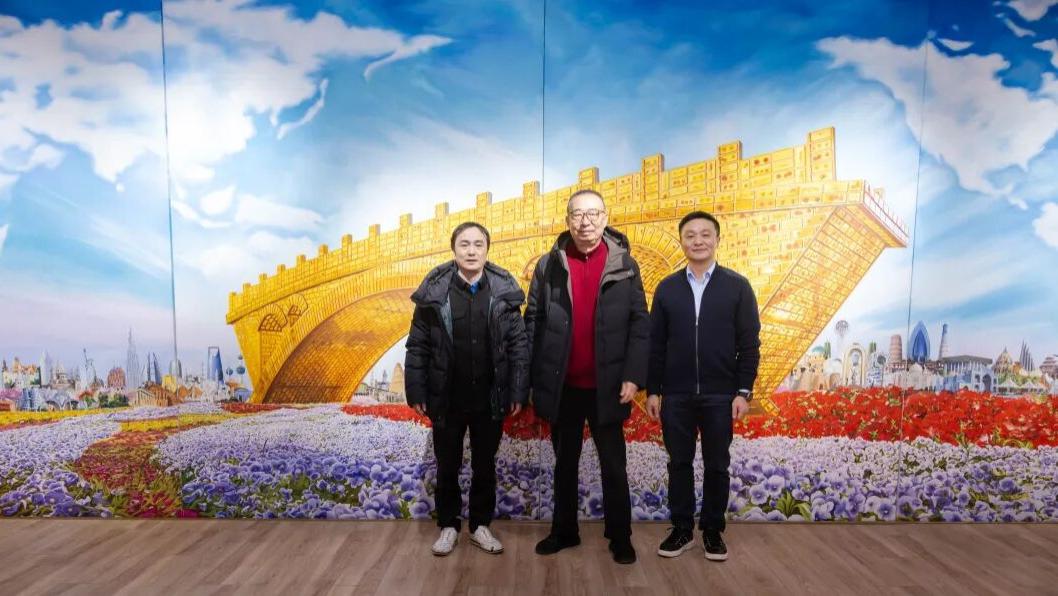 中国文联副主席、中国民间文艺家协会主席潘鲁生莅临北京舒勇美术馆调研指导