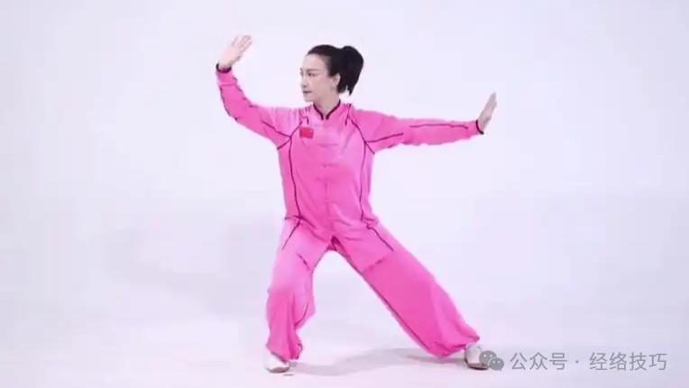 八段锦，我只练这一式，一式通，百式通！