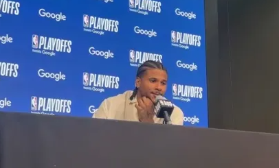 NBA季后赛太阳主场对阵雷霆的比赛已经结束。全场战罢，太阳以（0）122-131