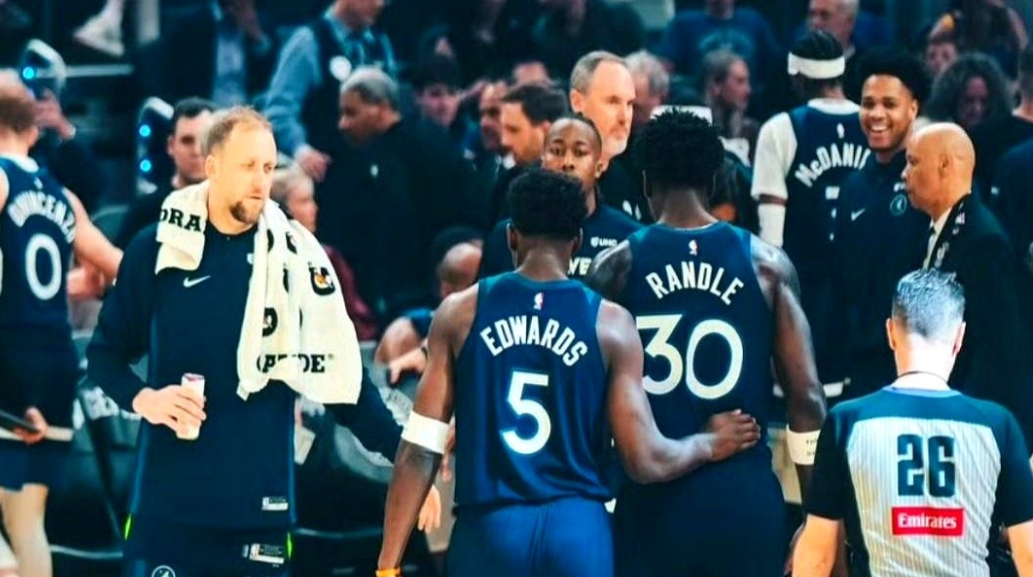 都以为森林狼要坏事了。

安东尼·爱德华兹官宣右膝发炎，要歇1-2周，核磁共振显