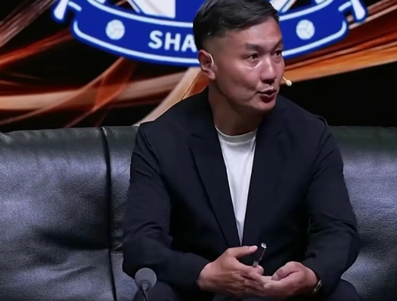 山东泰山4：1上海申花，赛后咪咕解说徐阳指导犀利点评，一针见血：
 
1. 申花