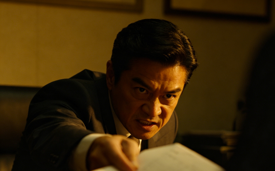 扶贫款被贪、项目全是摆设，小秘书死磕槐岩乡书记，全村百姓为他撑腰