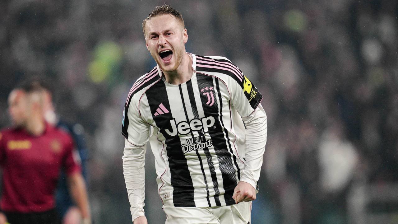 尤文图斯标价出售特因·科普迈内尔斯，曼联有意引进