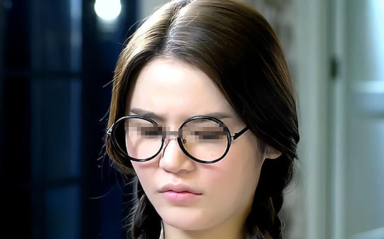 资助侄女3万上大学，升学宴没请我，毕业突然来敲我家门，我：四年前你们忘了我？