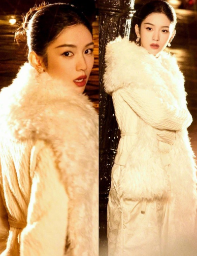 周也的大光明真的让人眼前一亮，饱满额头和流畅发际线完美展现，高颅顶带来的头包脸特