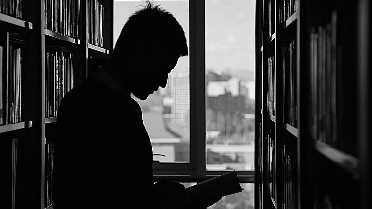 我亲眼见过的“文人无行”