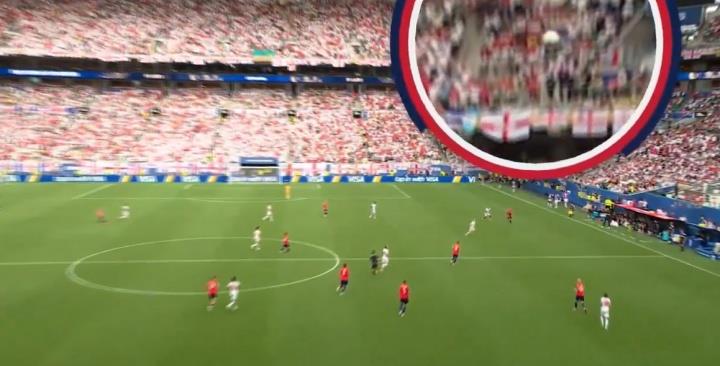 英格兰2-1挪威的比赛，也引起了争议：说好的头发丝都能检测出来呢？

贝林厄