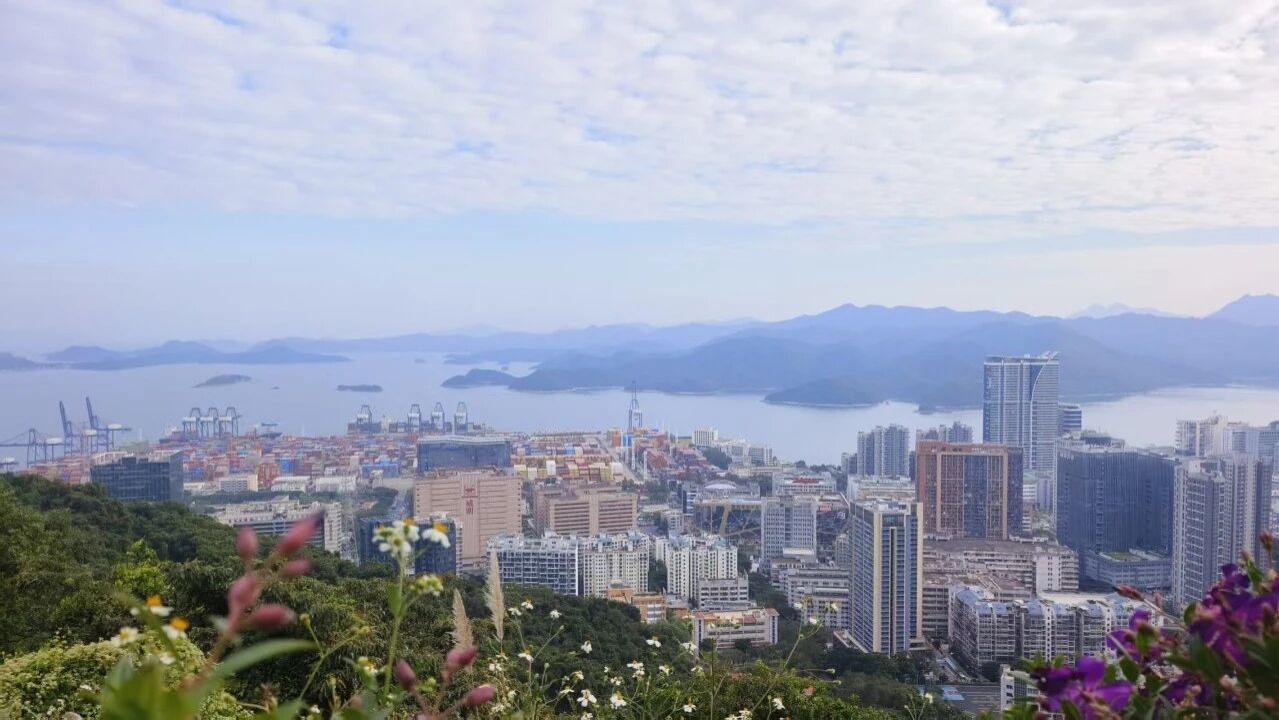 80后宝妈，一个人带俩娃去了恩上湿地公园，大女儿一句话让我觉得这趟值了