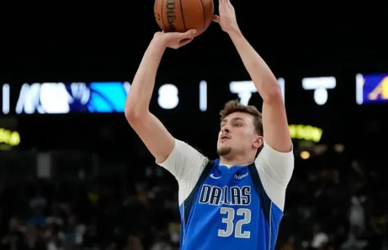 NBA常规赛，独行侠客场对阵鹈鹕的比赛已经结束，最终独行侠以111-129输给鹈