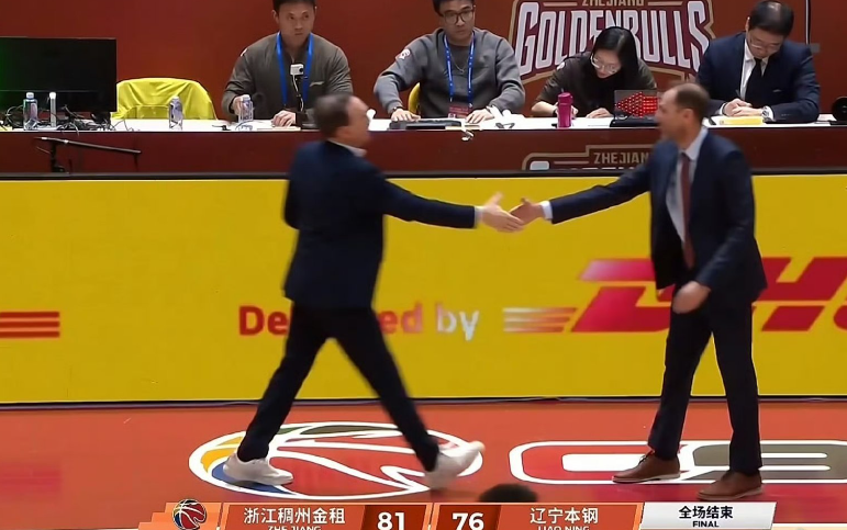 辽宁客场不敌浙江稠州

赛后辽宁队球员数据统计

付豪得到全队最高的20分8篮板