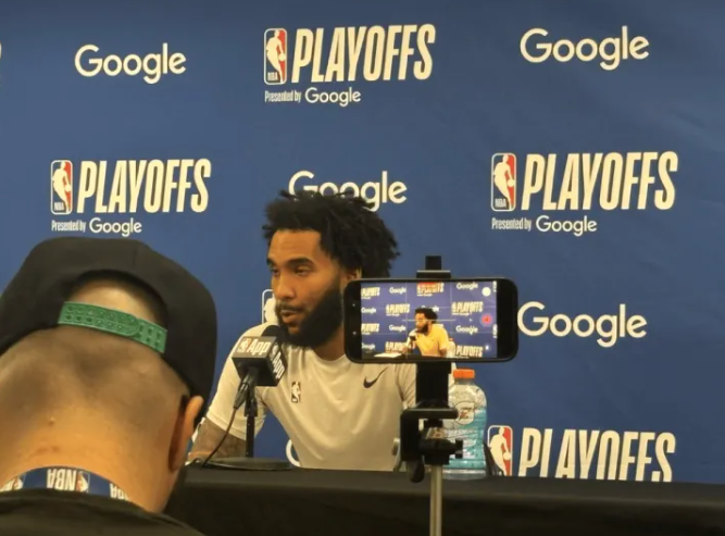 NBA季后赛，尚帕尼评价达龙-福克斯：“福克斯实力很强。我在联盟也征战多年，曾作