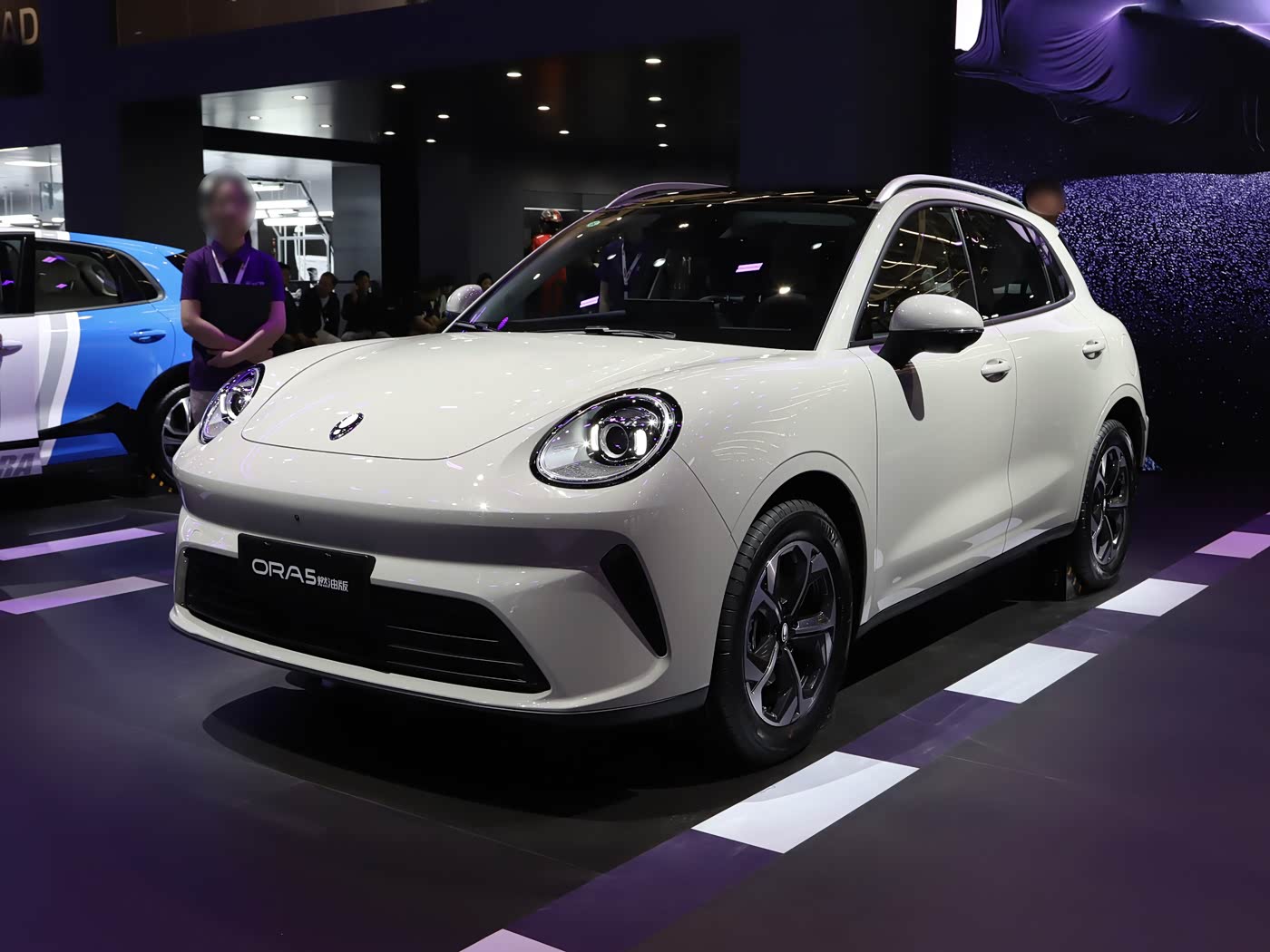 长城欧拉5亮相北京车展！燃油/插混/纯电三动力，年轻外观很动