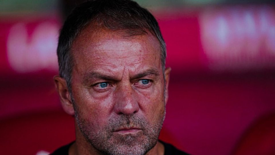 随着巴萨1-2爆冷+皇马笑纳！西甲最新积分榜：马竞掉队，1-4名差15分