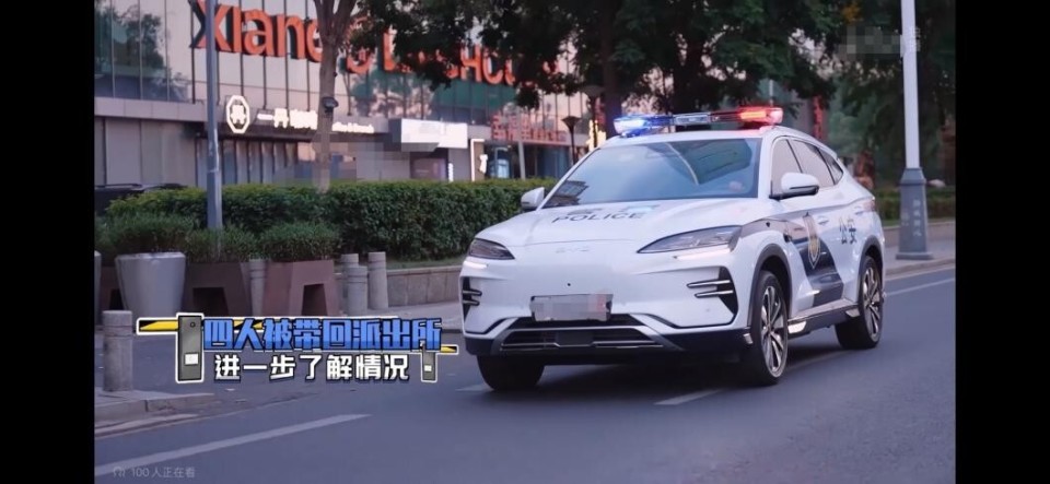 比亚迪警务车：从《守护解放西》到街头巷尾的硬核守护