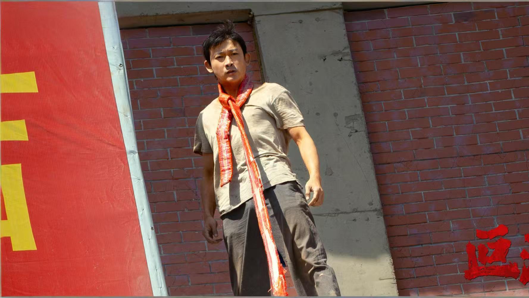 康洪雷监制、刘烨聂远正邪对决，这部90年代刑侦剧后劲太大