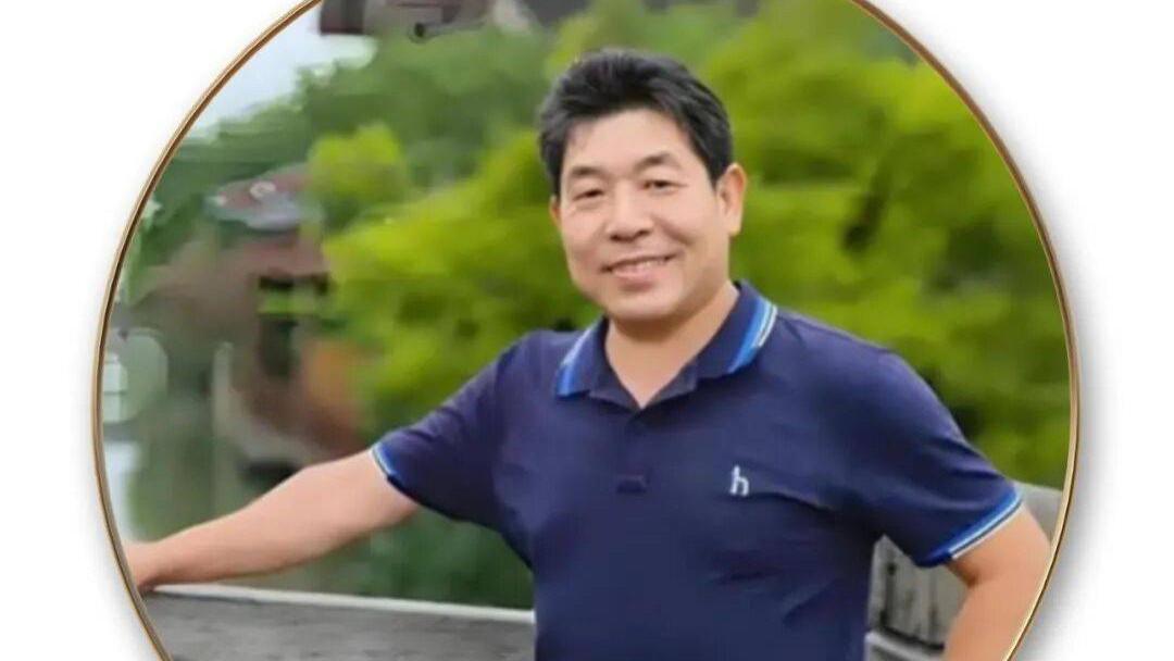 国粹名家贺马年，一笔一墨纳万福——陈智云