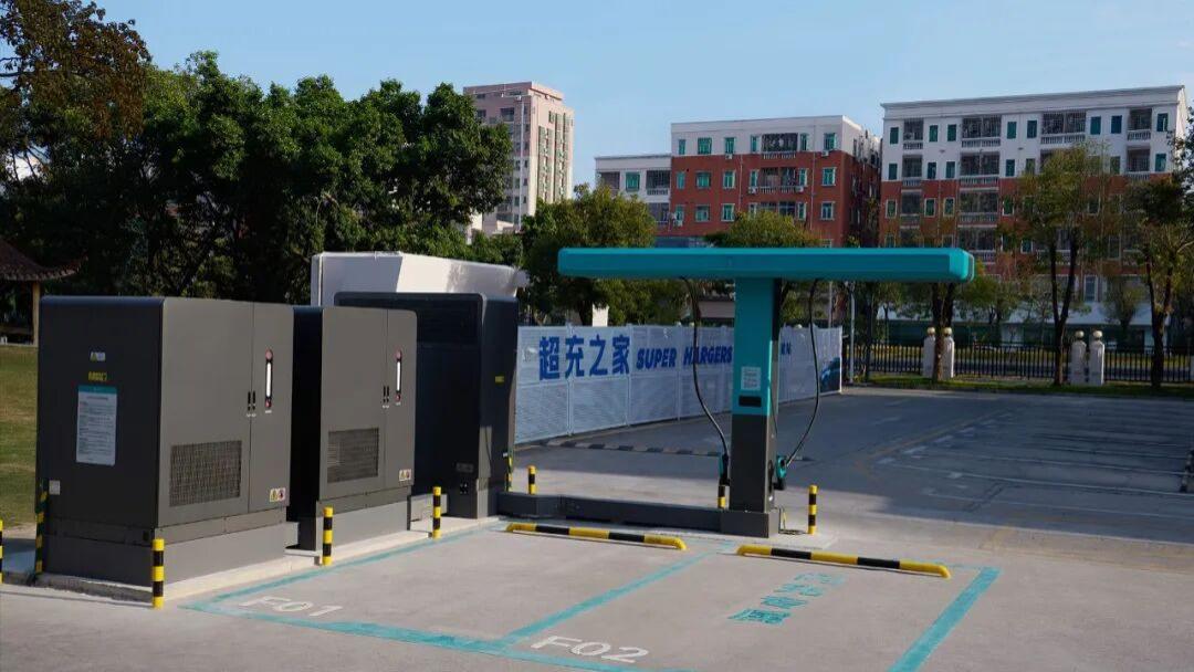 电动汽车闪充时代已来！我决定卖了开了10年的燃油车