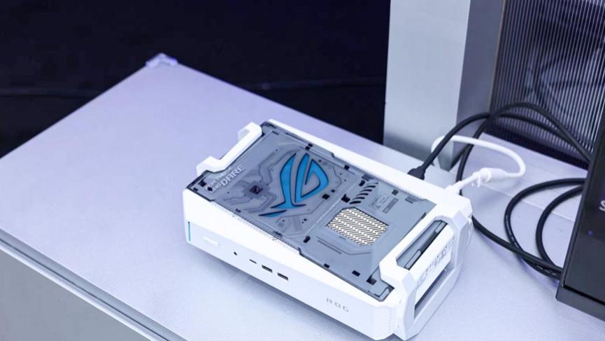 ROG NUC 2026 款重磅发布！新颜值、新配置、新战力