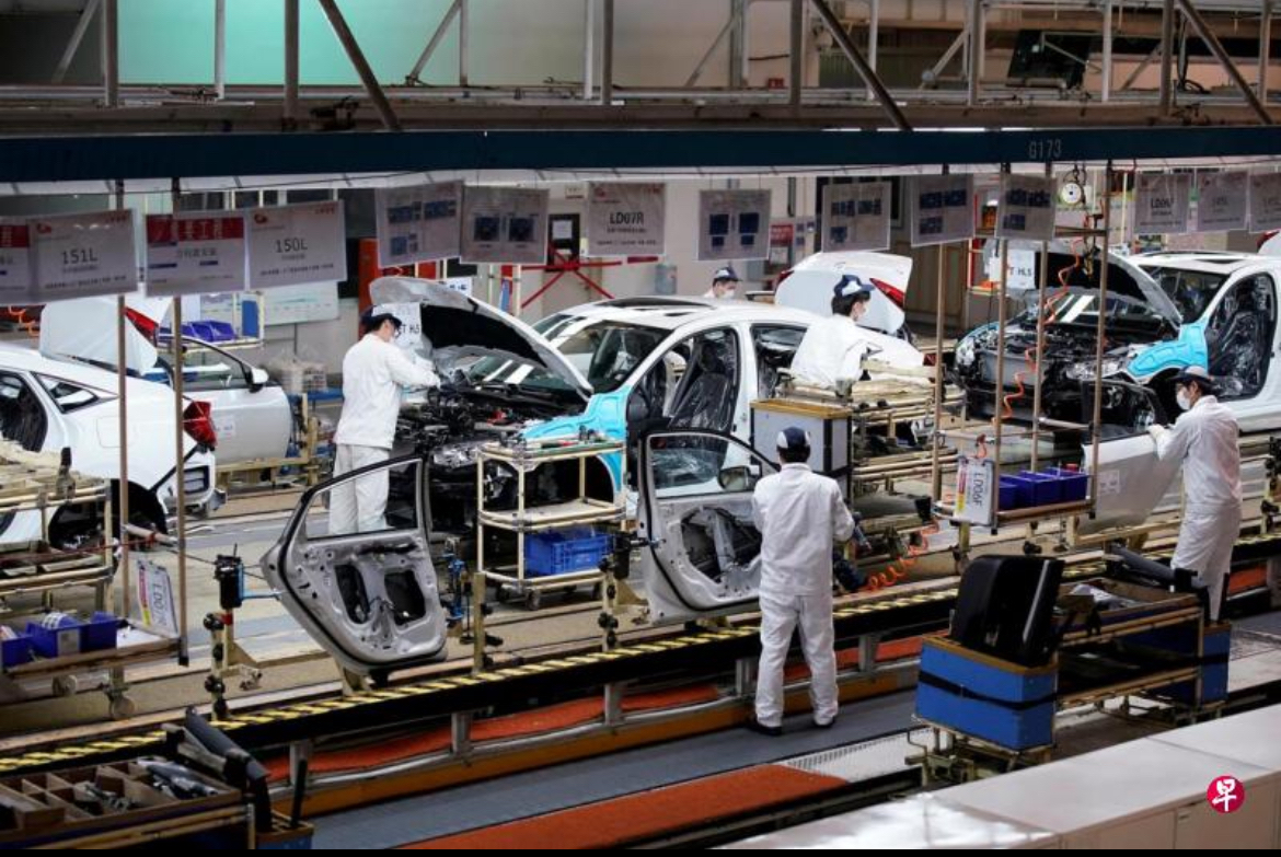 路透社引述日本《东洋经济》杂志今天（4月17日）报道，本田将于今年6月关闭一家与