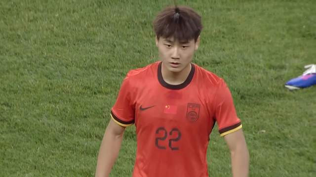 毛伟杰3场踢3位置，展现高球商 双星国字号立足 大连3主场减压赛程