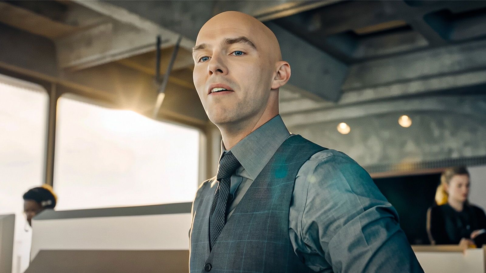 莱克斯·卢瑟练成肌肉猛男? 这画风不太对啊