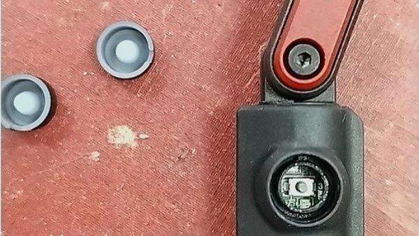 PA+GF18与硅胶按键用什么胶水防水效果好？