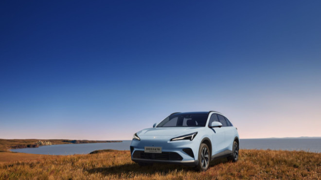 二胎家庭换车，极狐T5比埃安i60更合适