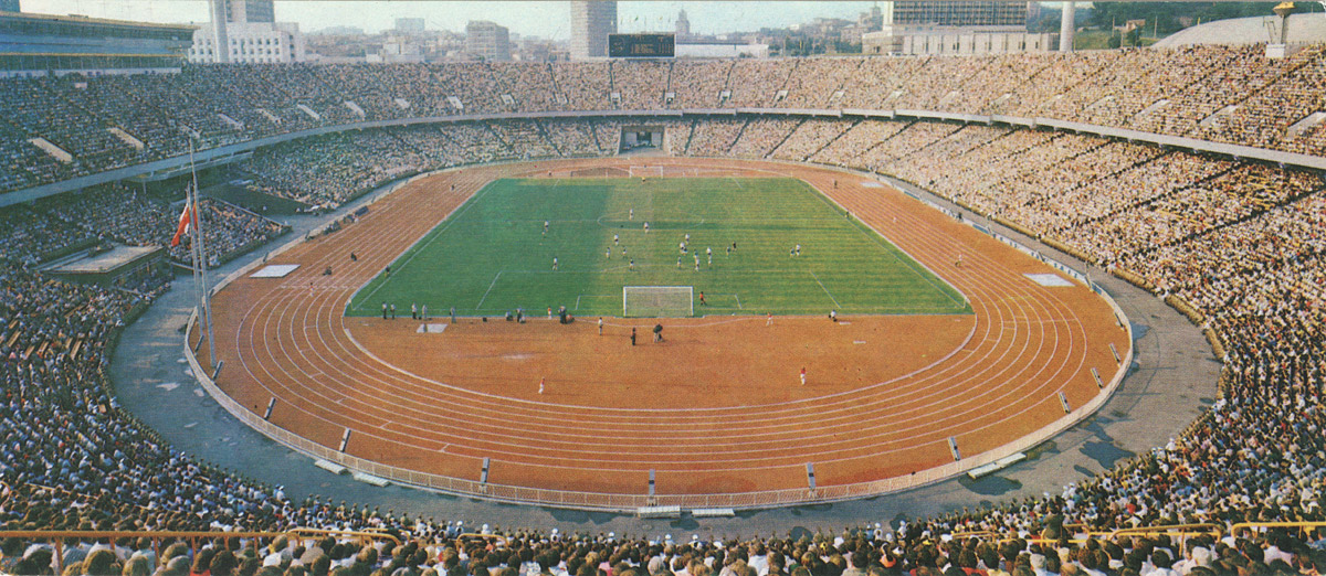 1985年，乌克兰基辅的中央体育场。